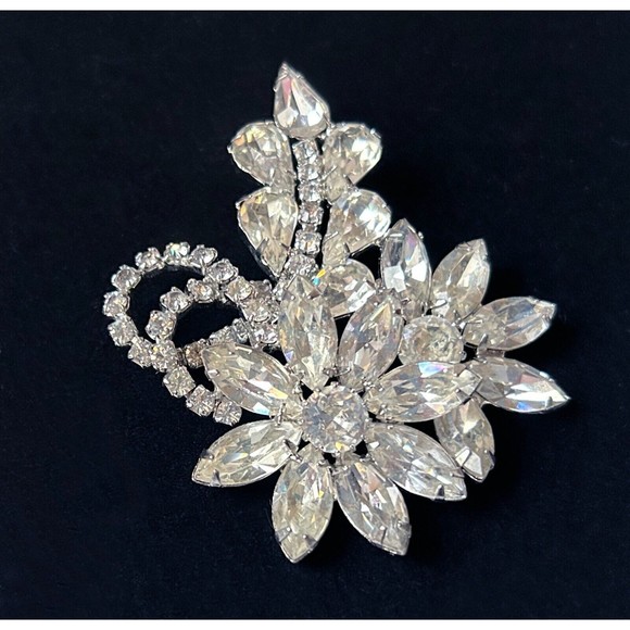 Vintage Rhinestone Flower Brooch - MCM Rhodium Plate Floral Pin - Picture 2 of 5